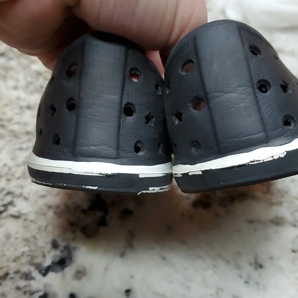 Slip On Shoes Navy Blue White Size 11-12 Kids Water Athletic